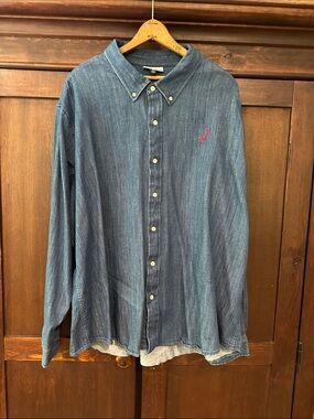 Doc & Amelia women’s denim button down shirt